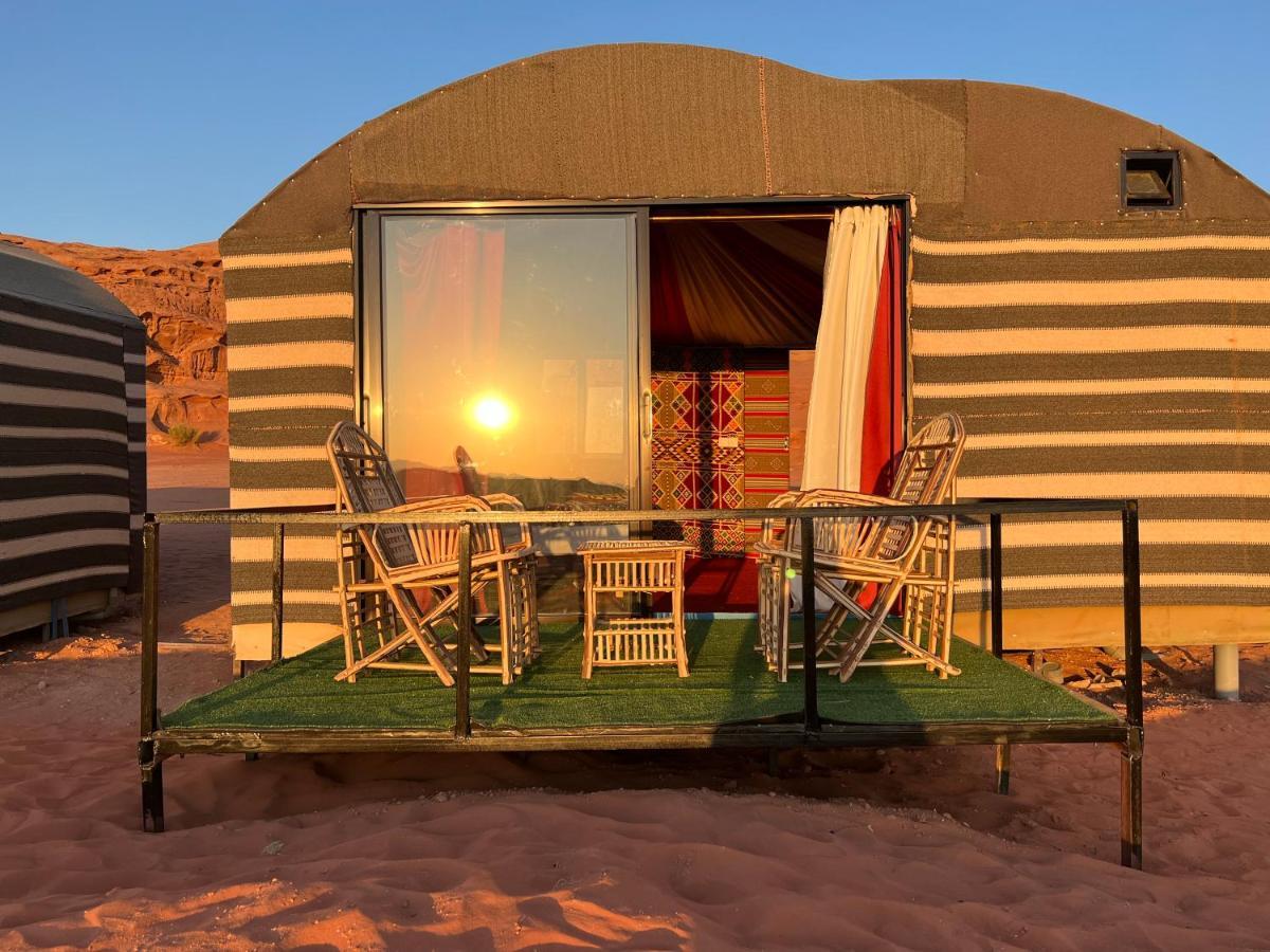 Bedouin Desert Camp Ваді-Рам Екстер'єр фото